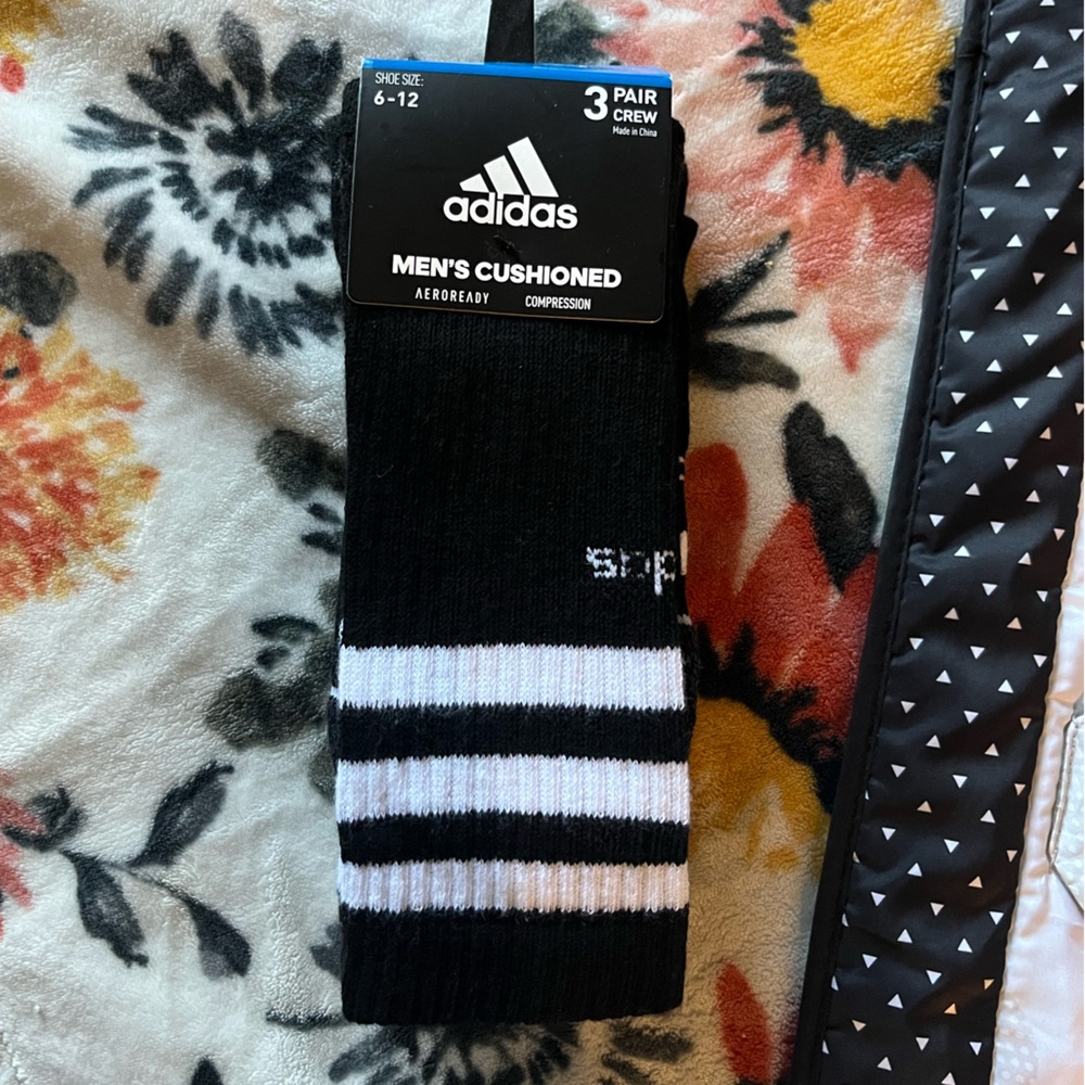 ❌SOLD!❌✨ℕ𝕎𝕋 𝔸𝔻𝕀𝔻𝔸𝕊 ℂℝ𝔼𝕎 𝕊𝕆ℂ𝕂𝕊🧦✨